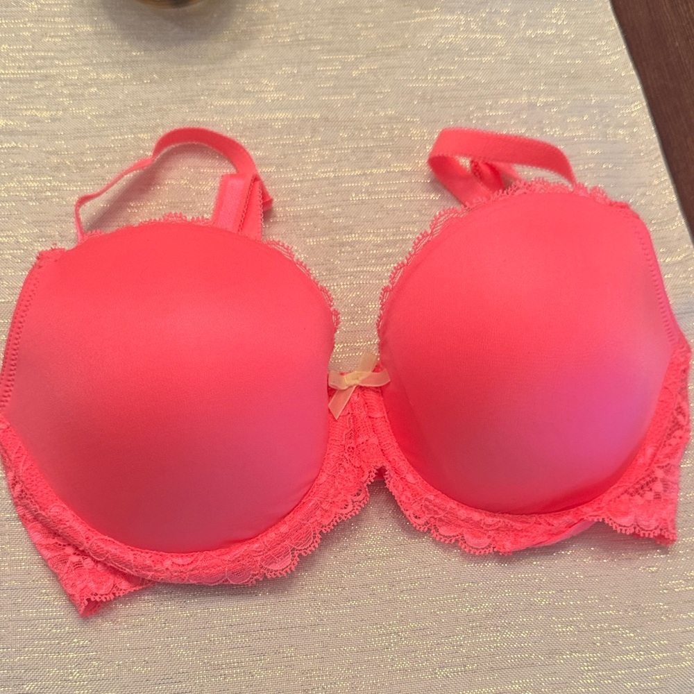 Victoria's Secret Bright Pink Lace Bra